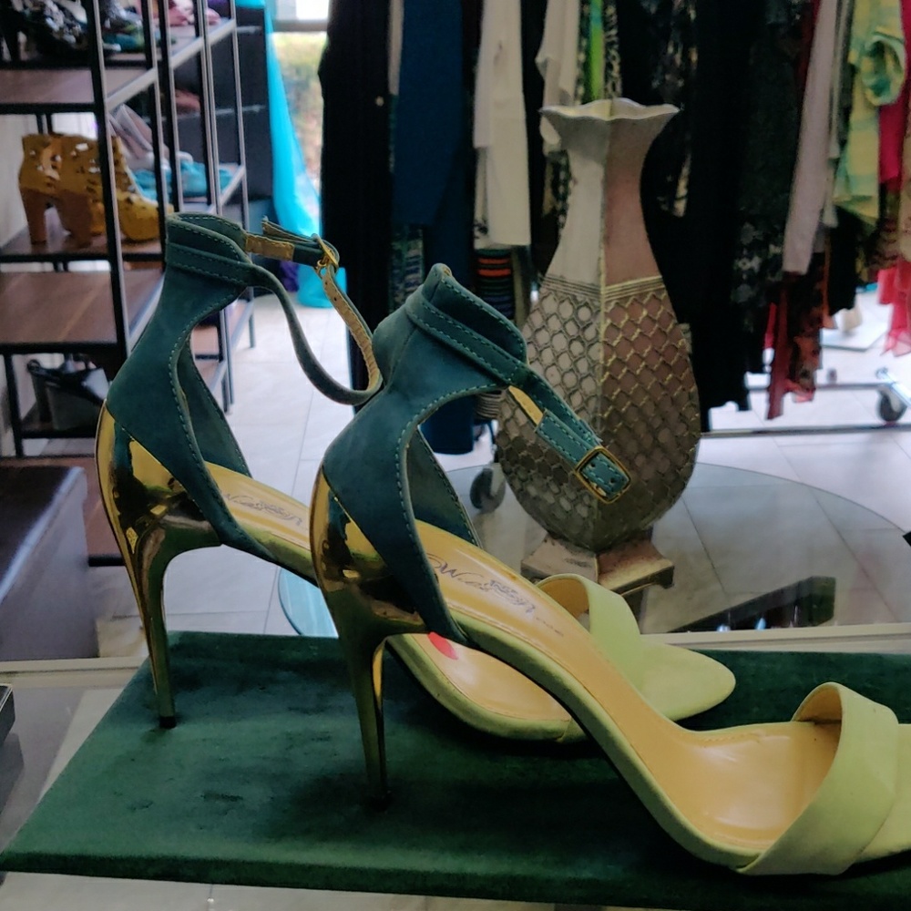 Ladies heels